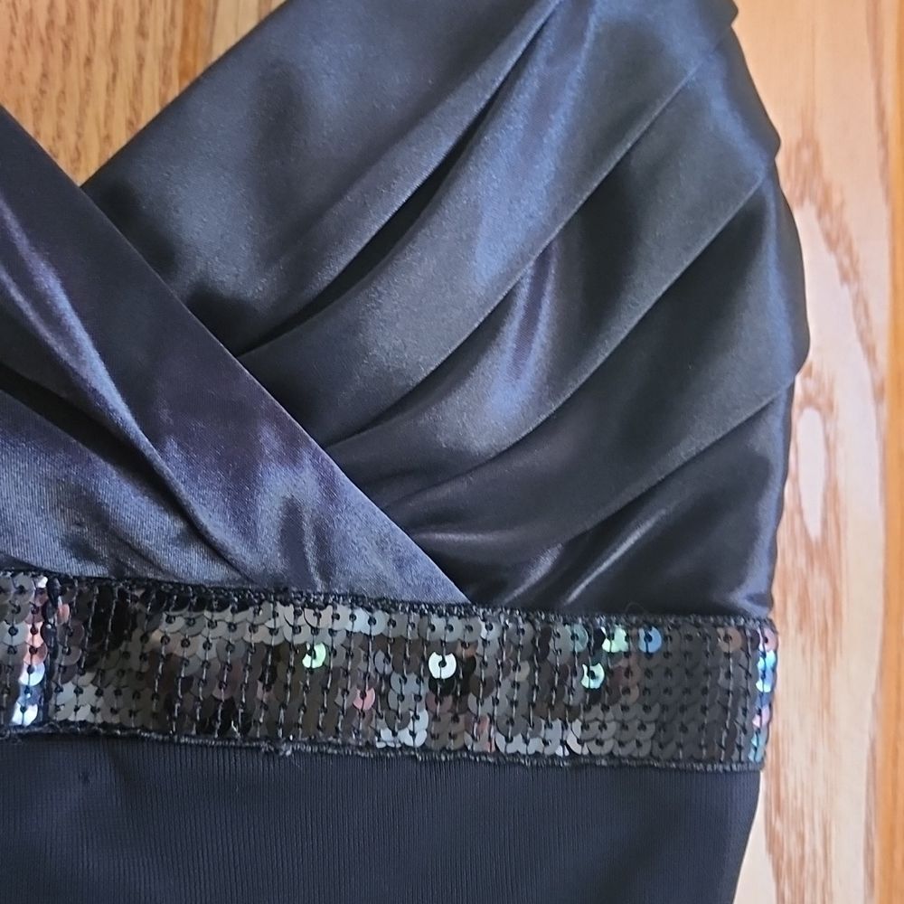R𝅺UBY ROX Black Spaghetti Strap Dress - Picture 3 of 7